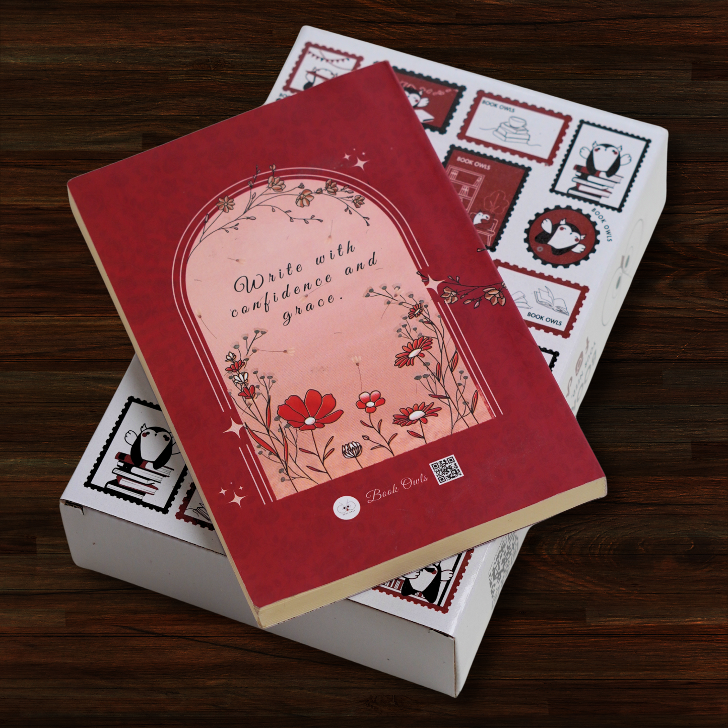 NSN07 - Sophisticated Cat Notebook ( Paperback Edition )